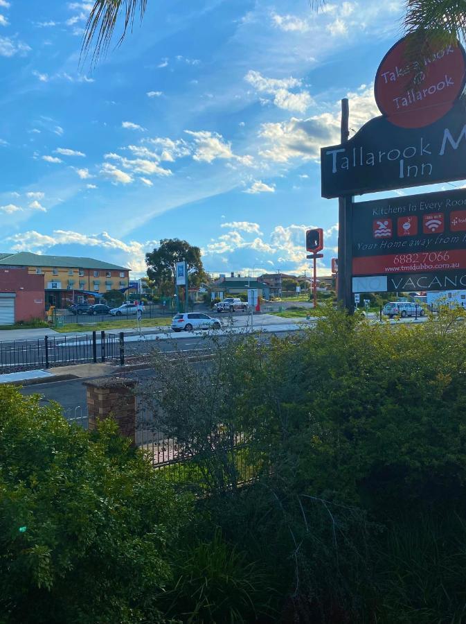 Tallarook Motor Inn Дабо Екстериор снимка